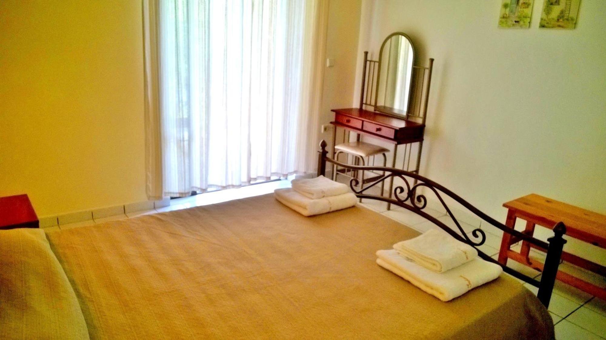 Irini Apartments And Studios Kávos Exteriér fotografie