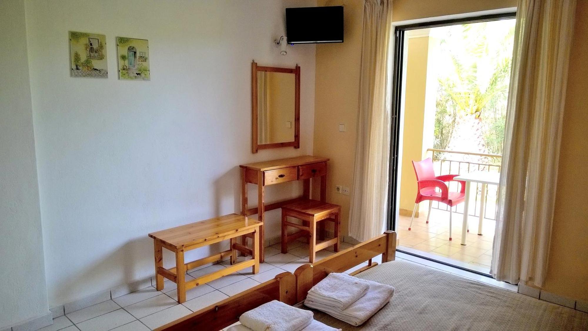 Irini Apartments And Studios Kávos Exteriér fotografie