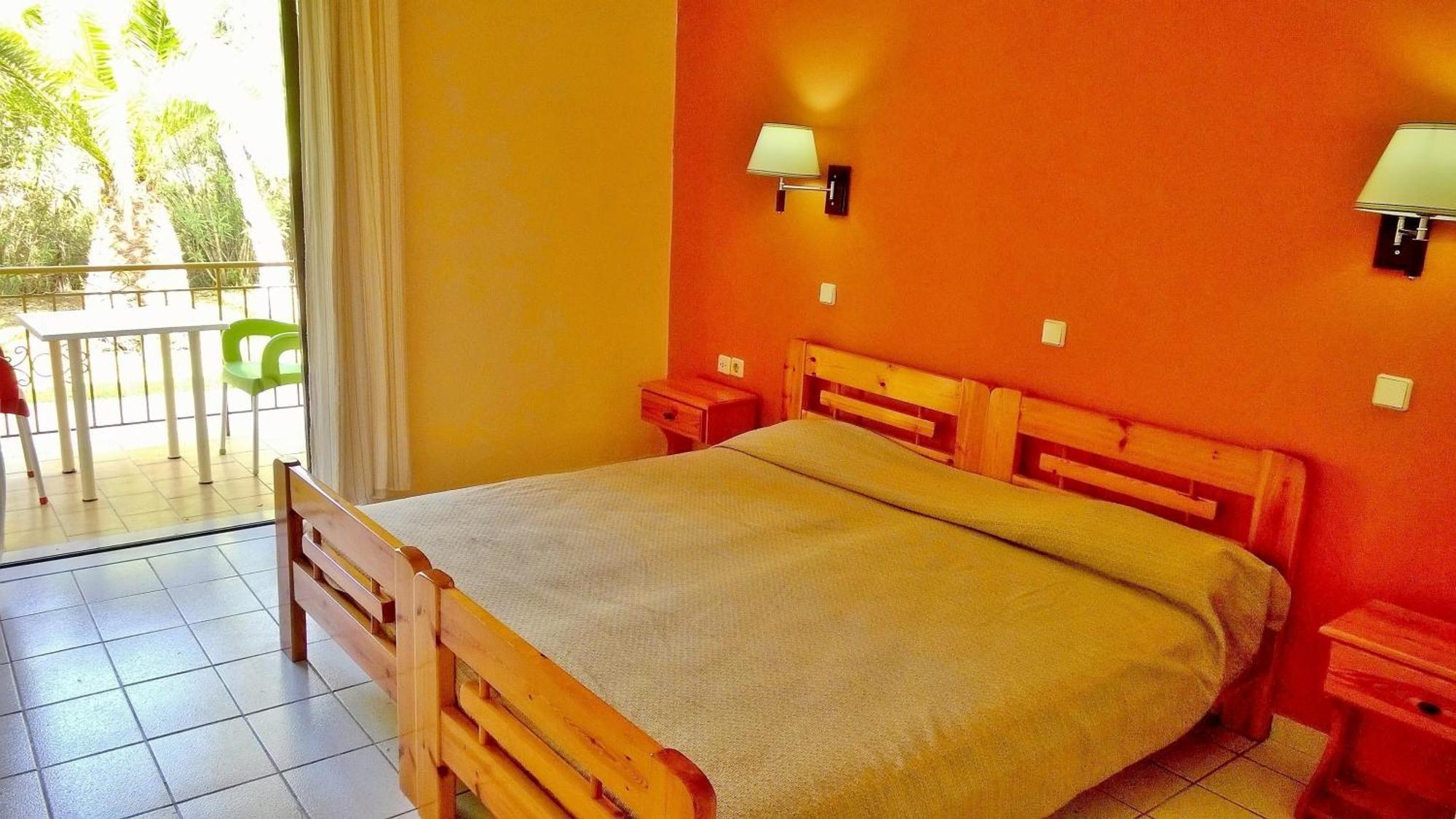 Irini Apartments And Studios Kávos Exteriér fotografie